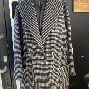 Пальто на кулиске ангора; шерсть