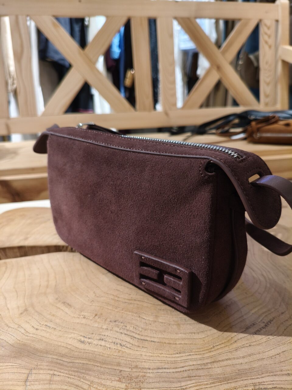 Сумка кросс-боди шоколадный