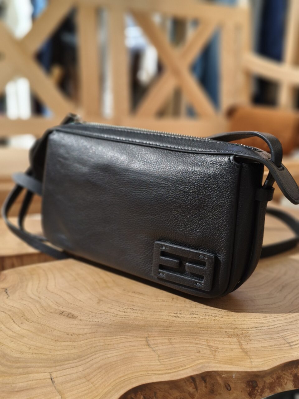 Сумка кросс-боди черный